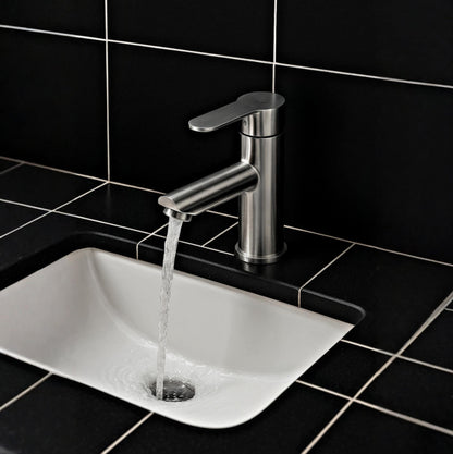 Short Lavatory Faucet Flat Handle | JT 5060 FS